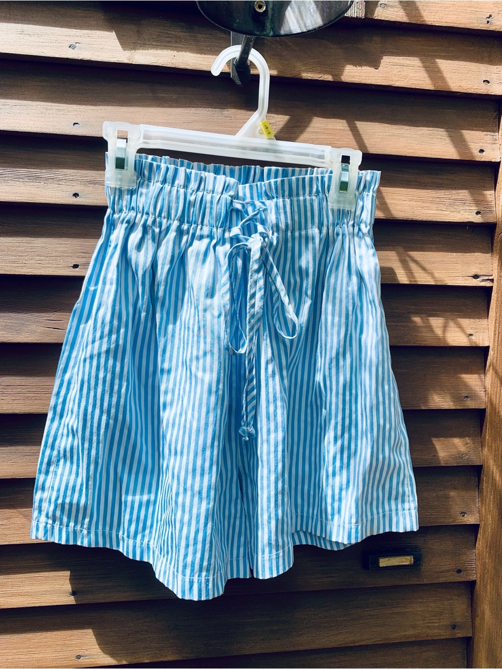 ROMWE Light Blue and White Striped Drawstring Skirt